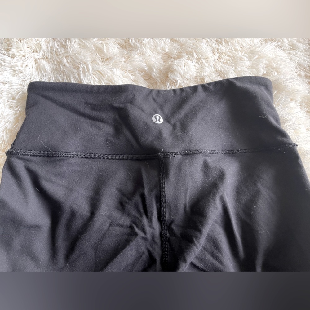 LULU LEMON • black leggings, like new, 28”​​​